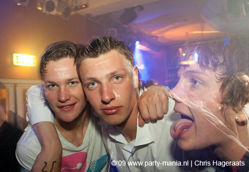 090424_078_ben_je_minimal_partymania