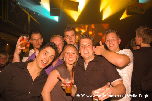 090425_096_franchise_partymania