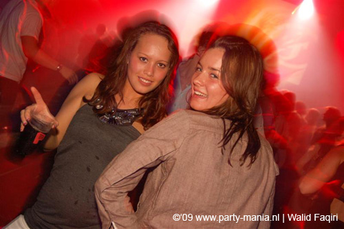 090425_153_franchise_partymania