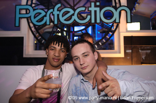 090425_069_perfection_partymania