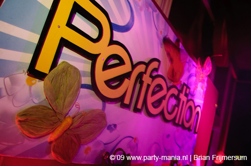 090425_078_perfection_partymania