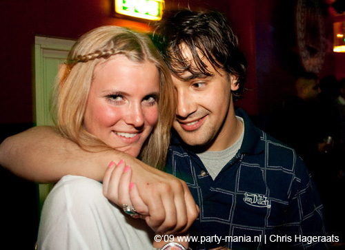 090428_083_mellow_moods_partymania