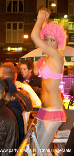 090429_076_koninginnenach_partymania