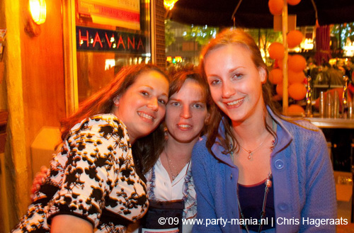 090429_100_koninginnenach_partymania