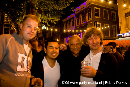 090429_078_koninginnenach_partymania