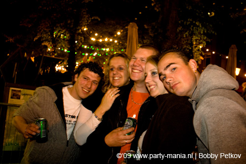 090429_080_koninginnenach_partymania