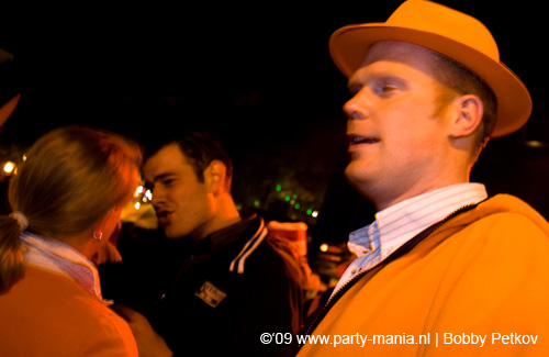 090429_083_koninginnenach_partymania