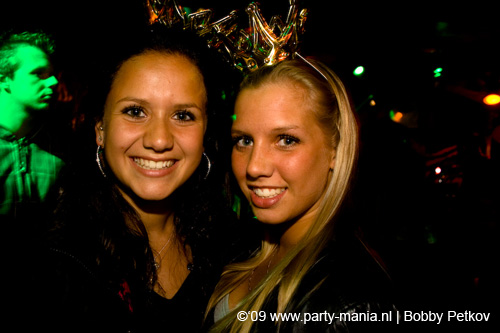 090429_141_koninginnenach_partymania