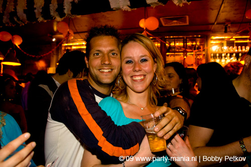 090429_150_koninginnenach_partymania