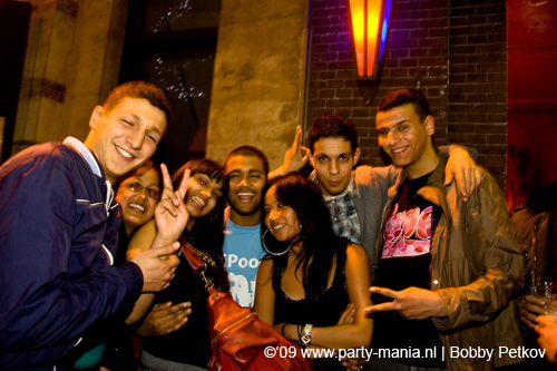 090429_161_koninginnenach_partymania