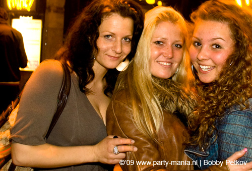 090429_162_koninginnenach_partymania