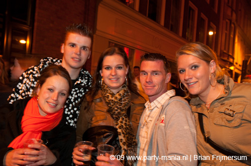 090429_066_koninginnenach_partymania