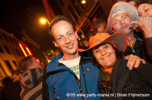 090429_072_koninginnenach_partymania