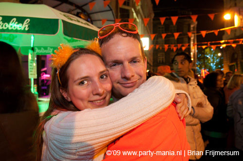 090429_096_koninginnenach_partymania