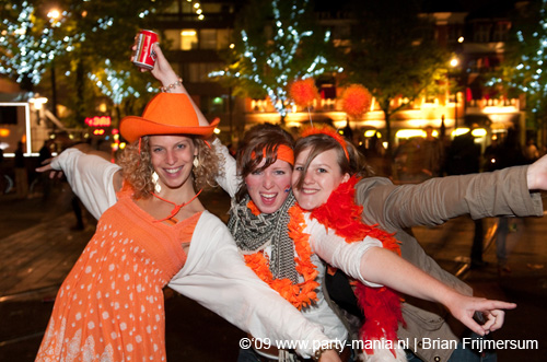 090429_120_koninginnenach_partymania