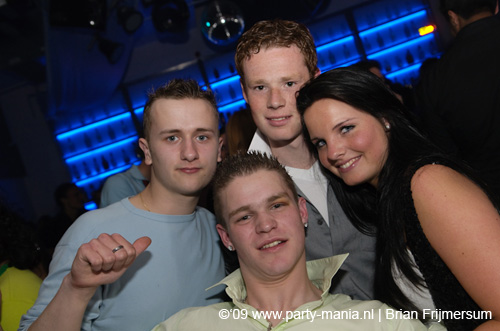 090508_085_housekillers_partymania