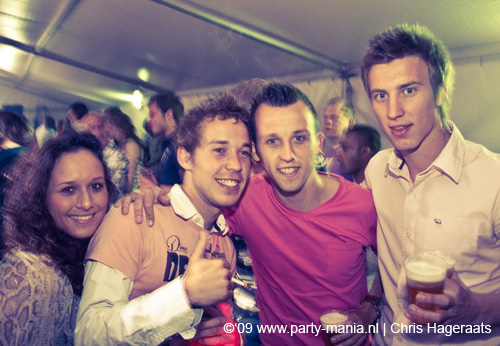 090509_118_gekkehouse_partymania