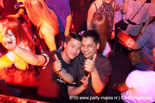 090521_110_franchise_partymania