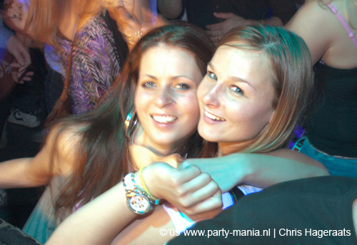 090521_111_franchise_partymania