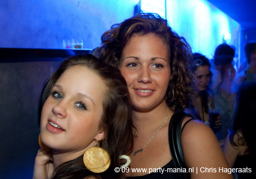 090521_123_franchise_partymania