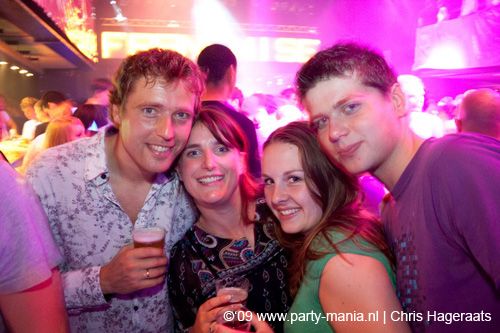 090521_146_franchise_partymania