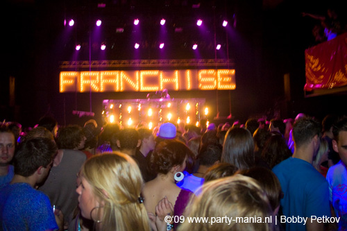 090521_118_franchise_partymania