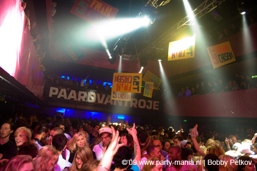 090521_128_franchise_partymania