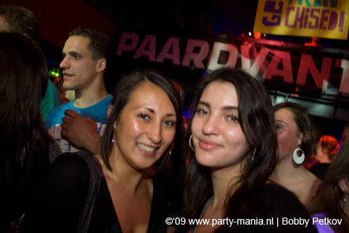 090521_152_franchise_partymania