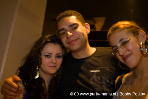 090521_164_franchise_partymania