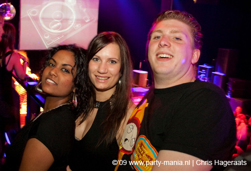 090529_069_los_partymania