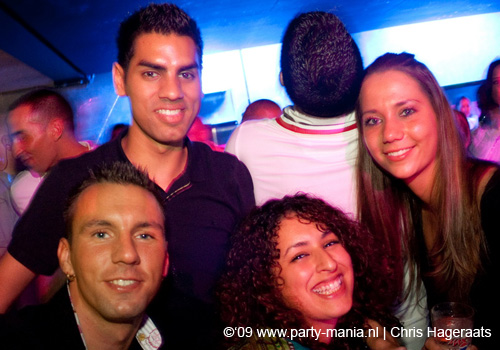 090529_128_los_partymania