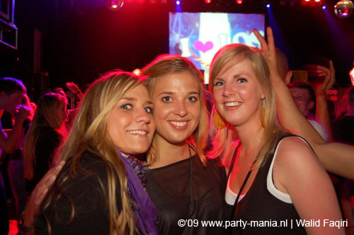 090529_065_los_partymania