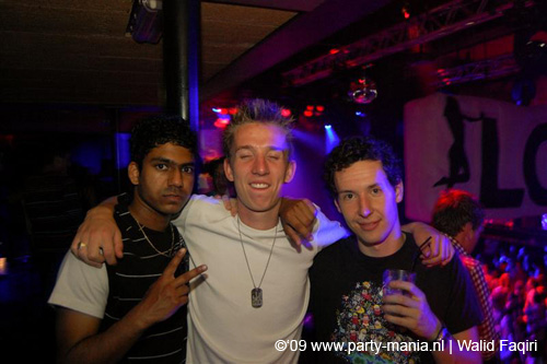 090529_084_los_partymania