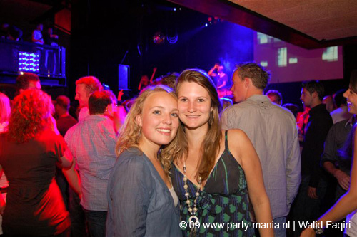 090529_091_los_partymania