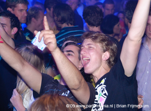 090531_085_hed_kandi_partymania