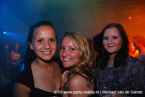 090605_070_senses_partymania