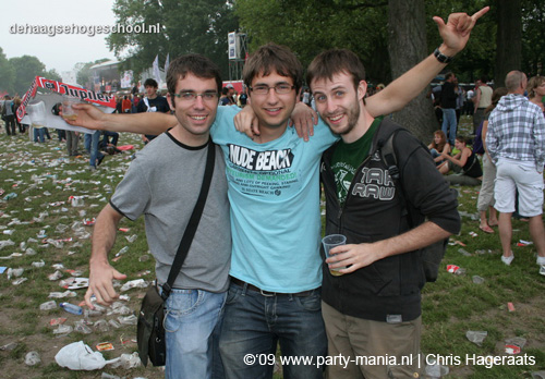 090628_110_parkpop_partymania