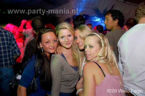 090710_092_latin_lovers_partymania