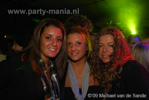 090710_083_latin_lovers_partymania