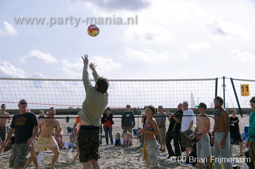 090802_100_haagse_horeca_beachvolleybal_partymania