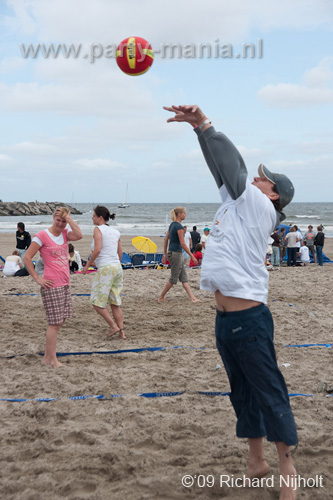 090802_133_haagse_horeca_beachvolleybal_partymania