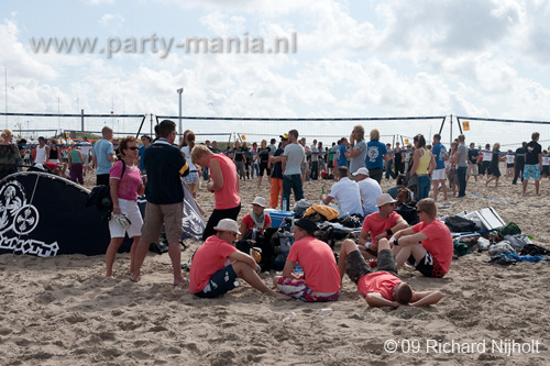 090802_211_haagse_horeca_beachvolleybal_partymania