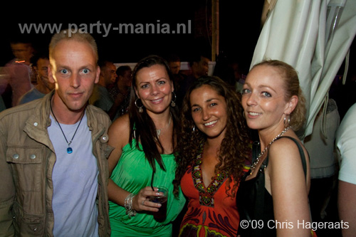 090815_075_franchise_partymania