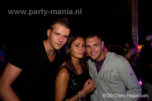 090815_083_franchise_partymania