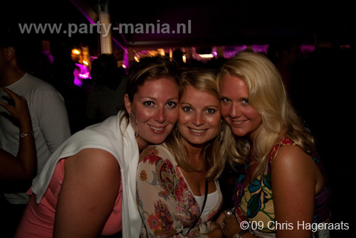 090815_118_franchise_partymania