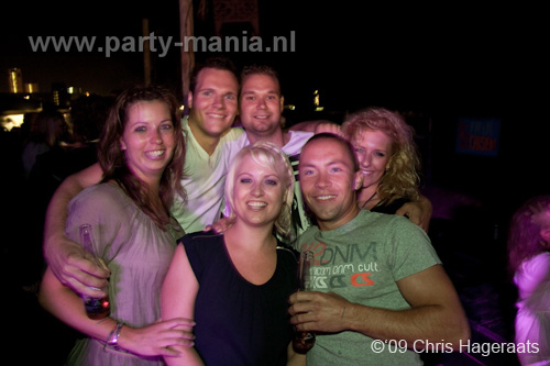 090815_123_franchise_partymania