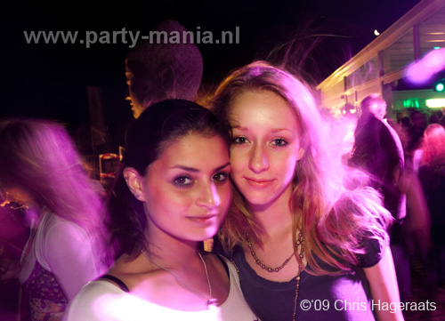 090815_125_franchise_partymania