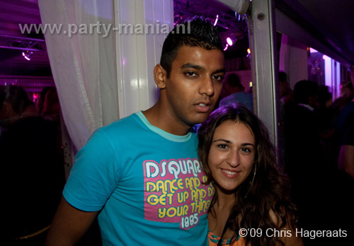 090815_130_franchise_partymania