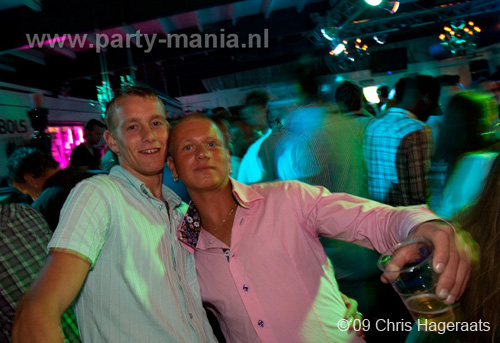 090815_147_franchise_partymania