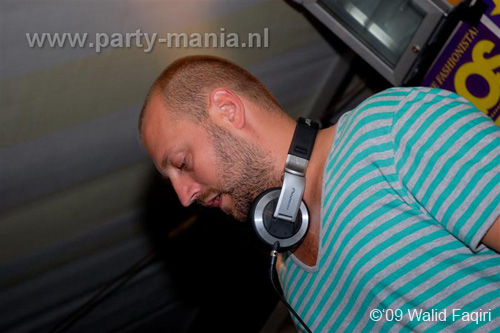 090822_087_los_partymania